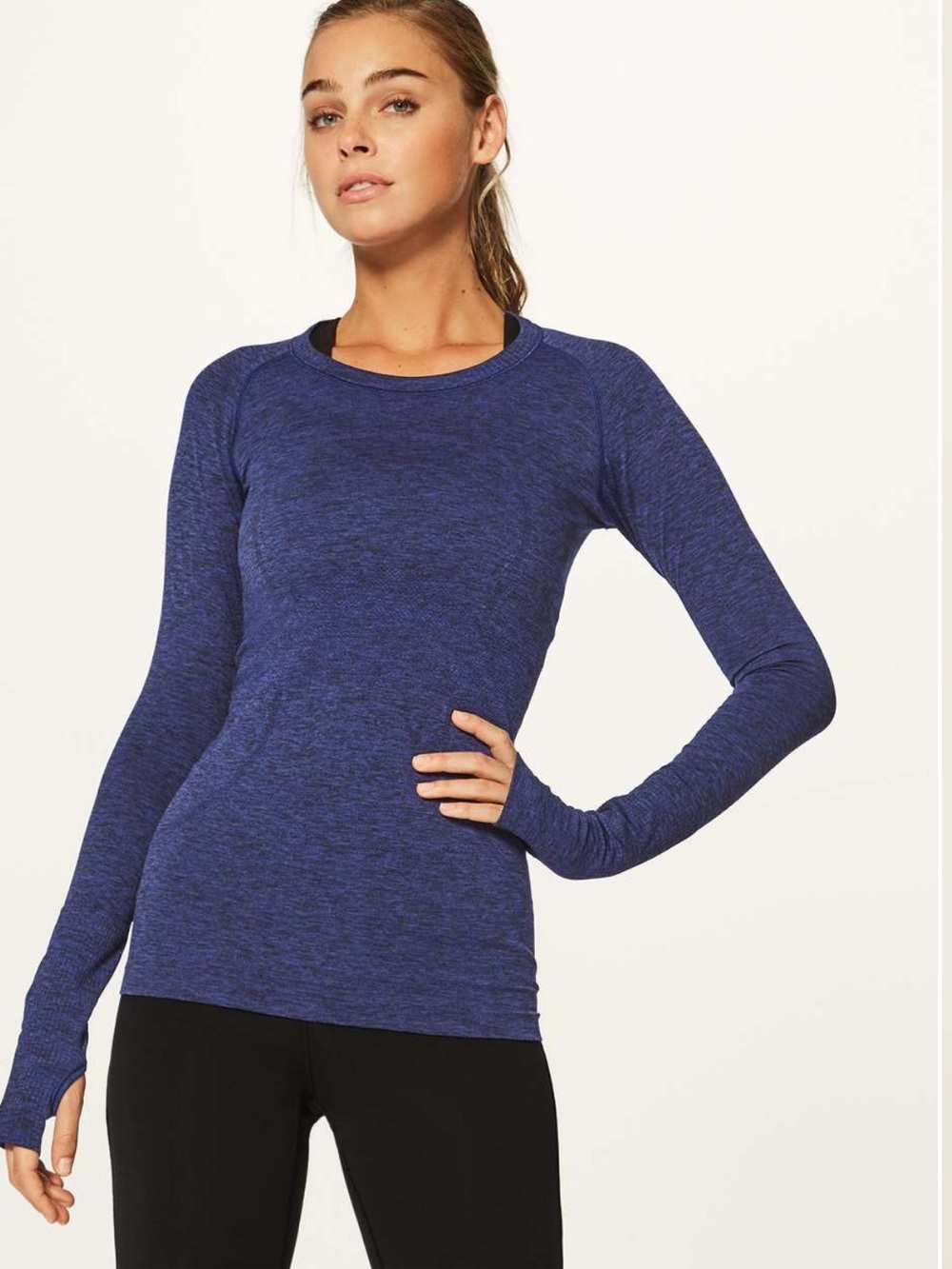 Lululemon Swiftly Tech Long Sleeve Crew
Psychic / Black